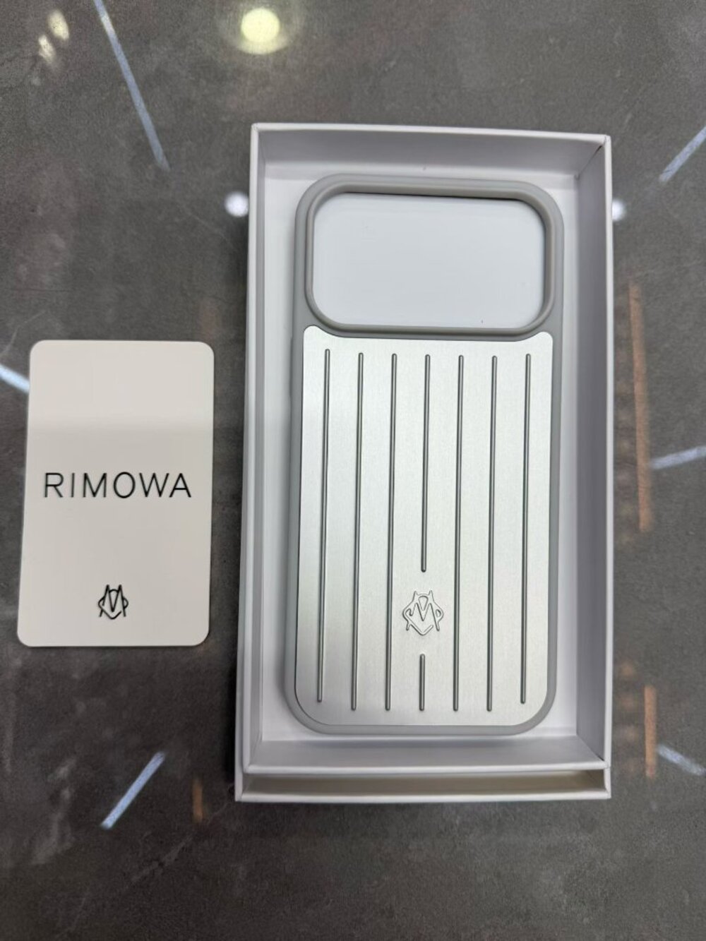 Rimowa Iphone Case Aluminum For Iphone 17 Pro